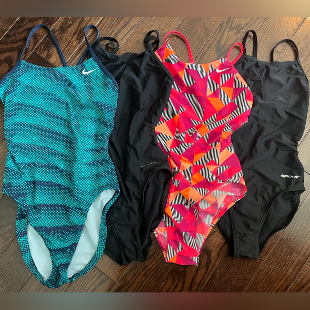 Women’s Nike HydraStrong one pieces and Sporti Micro Back one pieces SZ 28